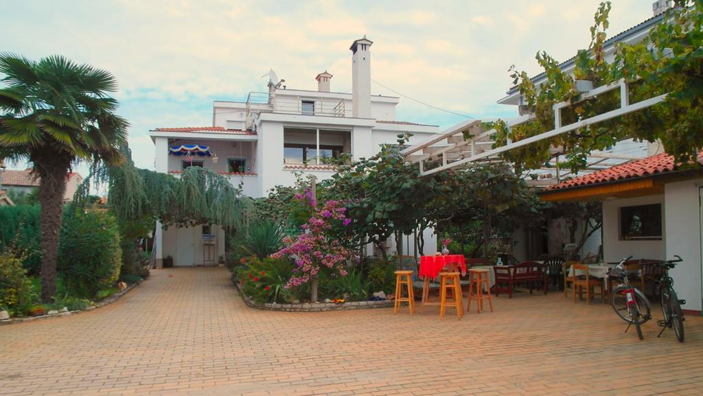 Casa Bianca Διαμέρισμα Μεντουλίν Εξωτερικό φωτογραφία